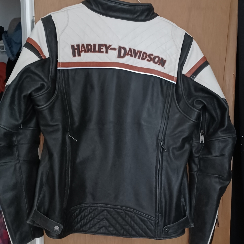 COPY - Riding Jacket.. - Picture 3 of 3